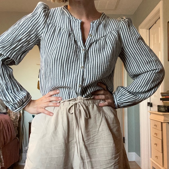 Striped Button-Up Blouse - Picture 4 of 11